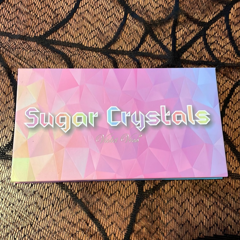 Violet Voss Sugar Crystals palette